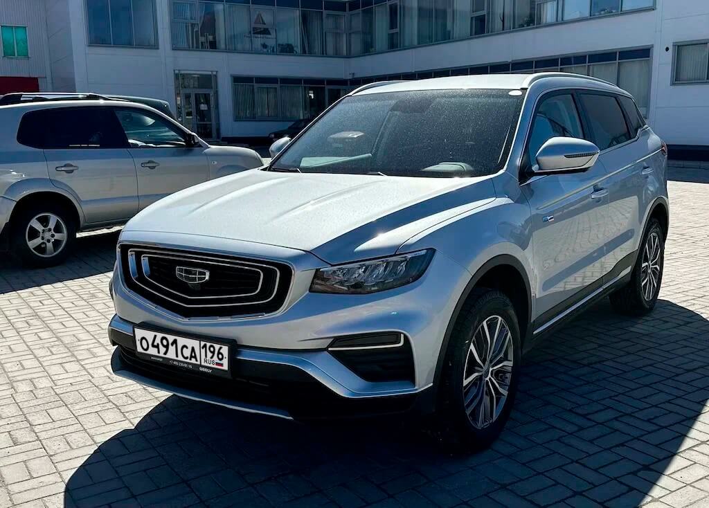 Geely Atlas Pro аренда