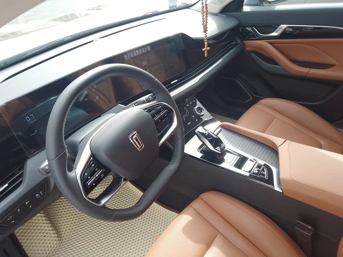 Bestune B70 аренда