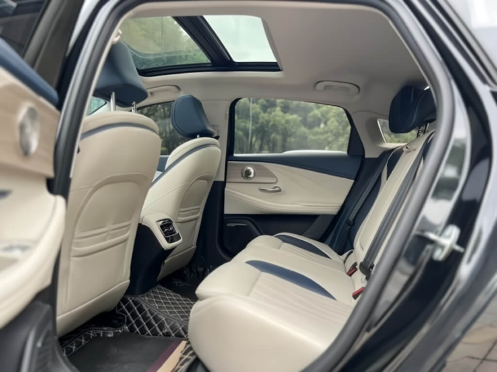 Cherry Arrizo 8 аренда