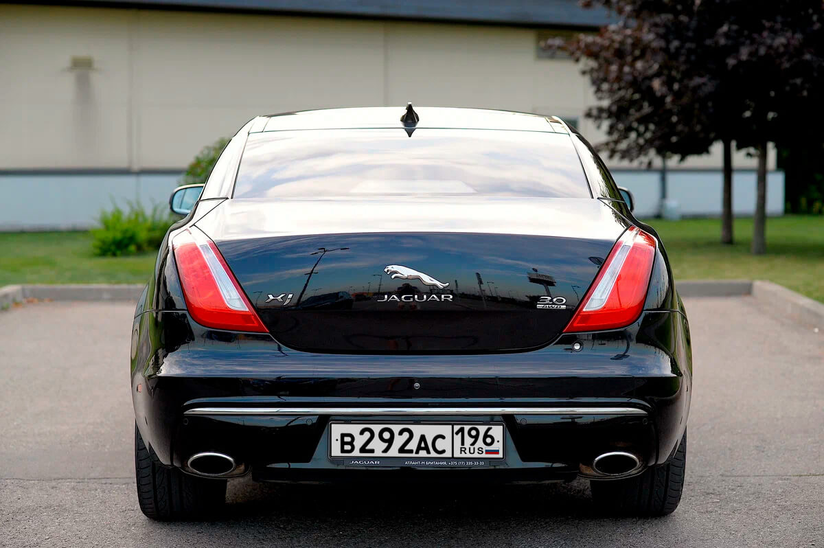 Аренда Jaguar XJ
