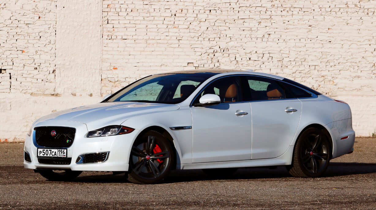 Аренда Jaguar XJR