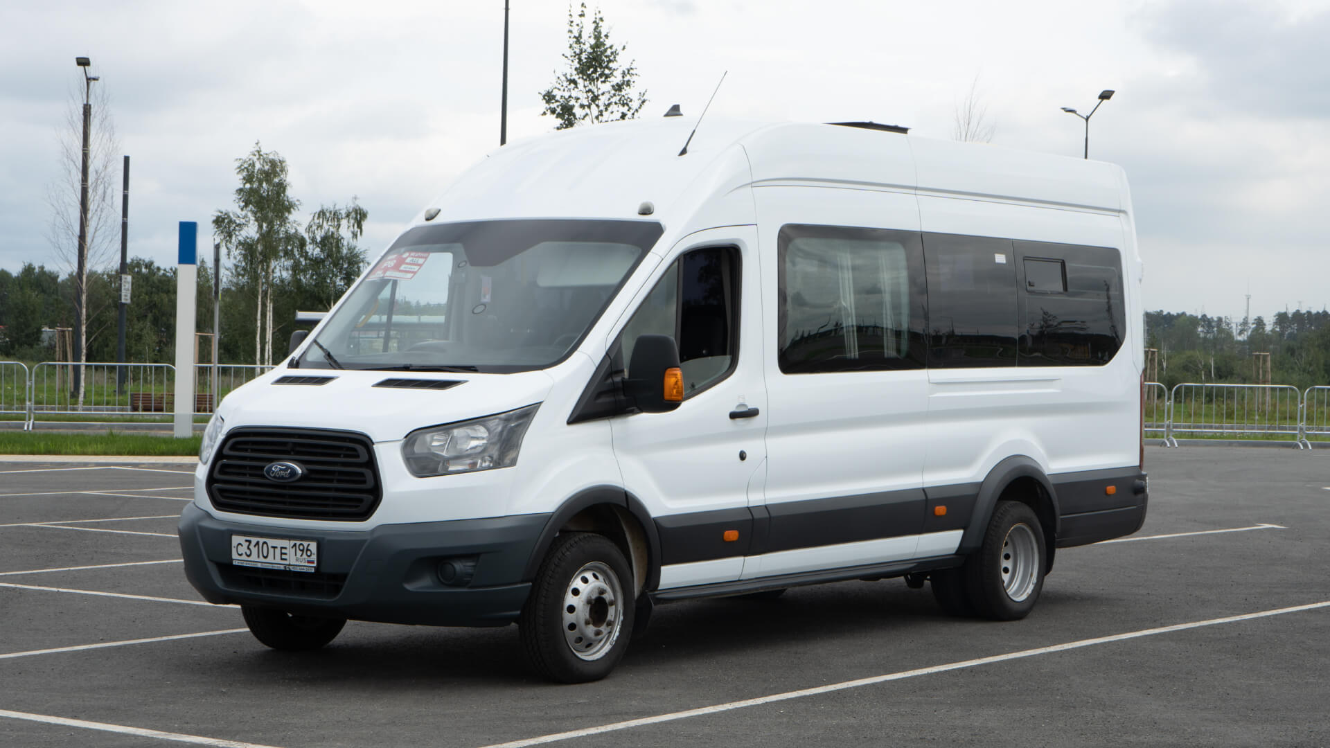 Ford Transit на 19  мест